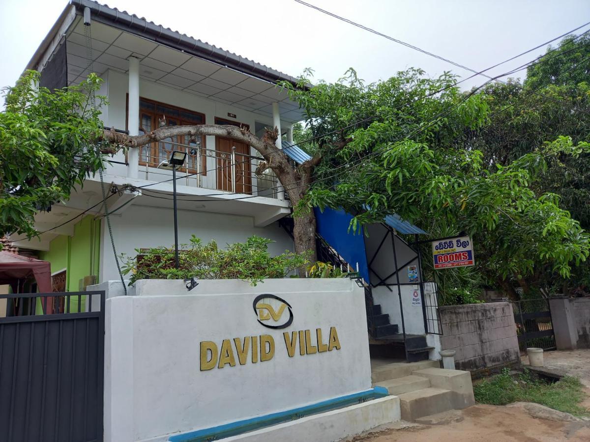 David Villa Anuradhapura Luaran gambar
