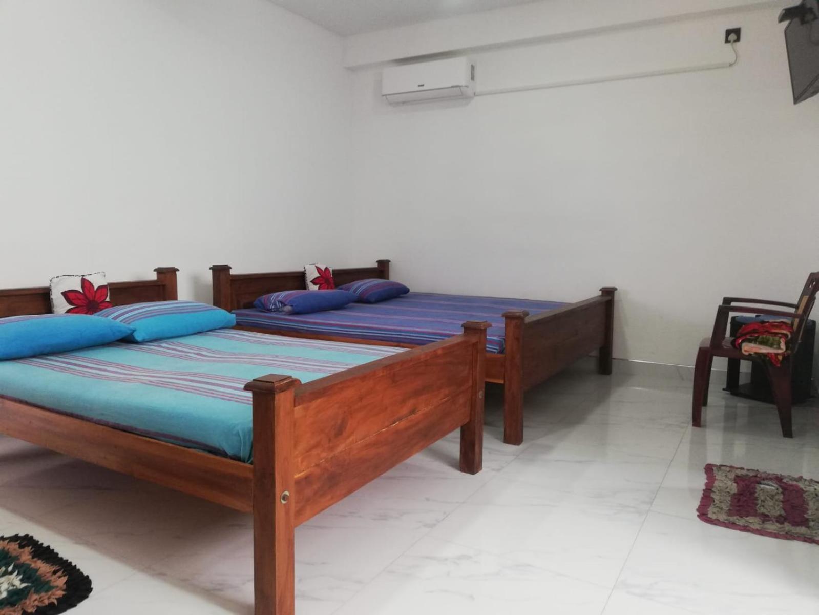 David Villa Anuradhapura Luaran gambar