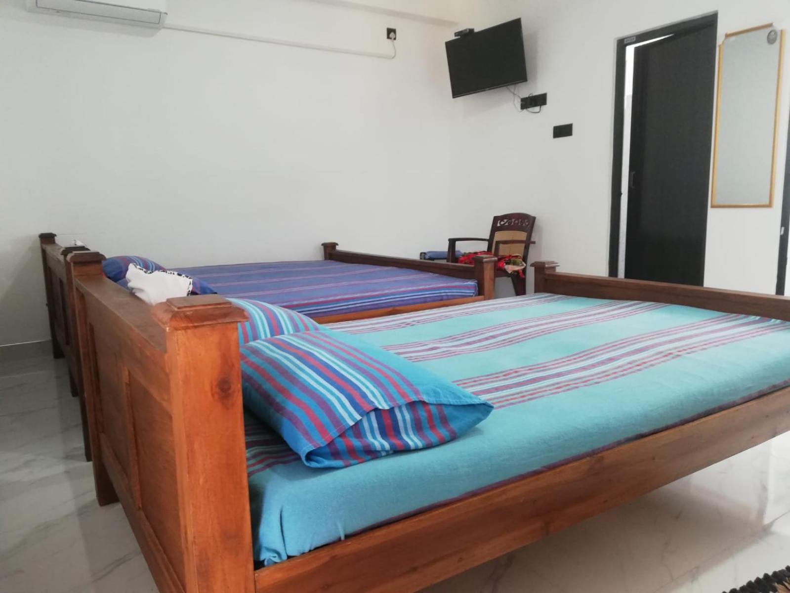 David Villa Anuradhapura Luaran gambar